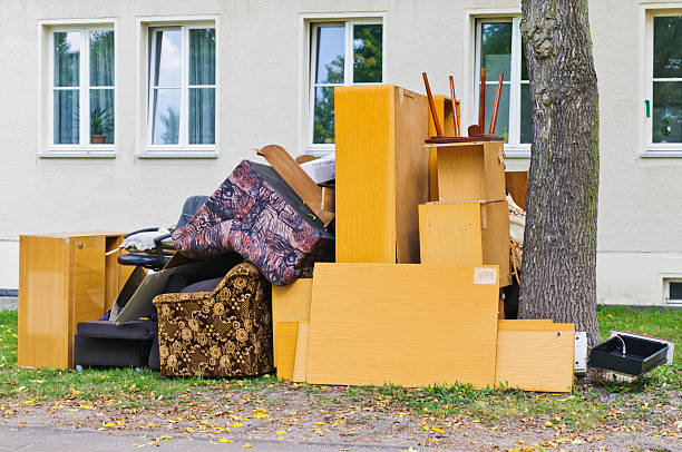 Best Estate Cleanout Services  in Davis, CA